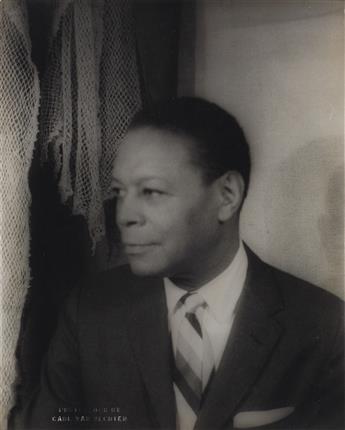 CARL VAN VECHTEN (1880-1964) Group of 8 photographs of African American theatrical figures and musical performers.